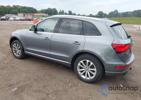 2014 Audi Q5 2.0T Premium z USA, uszkodzony, nr VIN WA1LFAFP6EA030542